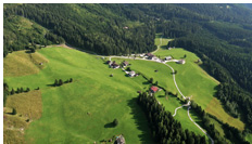 Hollersbach :: Evening soaring above Hollersbach, Salzach valley, Pinzgau, High Tauern Alps, Austria