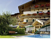 Austria - XC Highways of The Alps :: The spa hotel and paragliding base for our trip in Pinzgau, High Tauern Alps, Austria