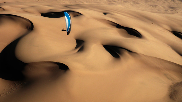 Paragliding in The Atacama Desert, Mystic Dunes, Palo Buque, Iquique, Chile